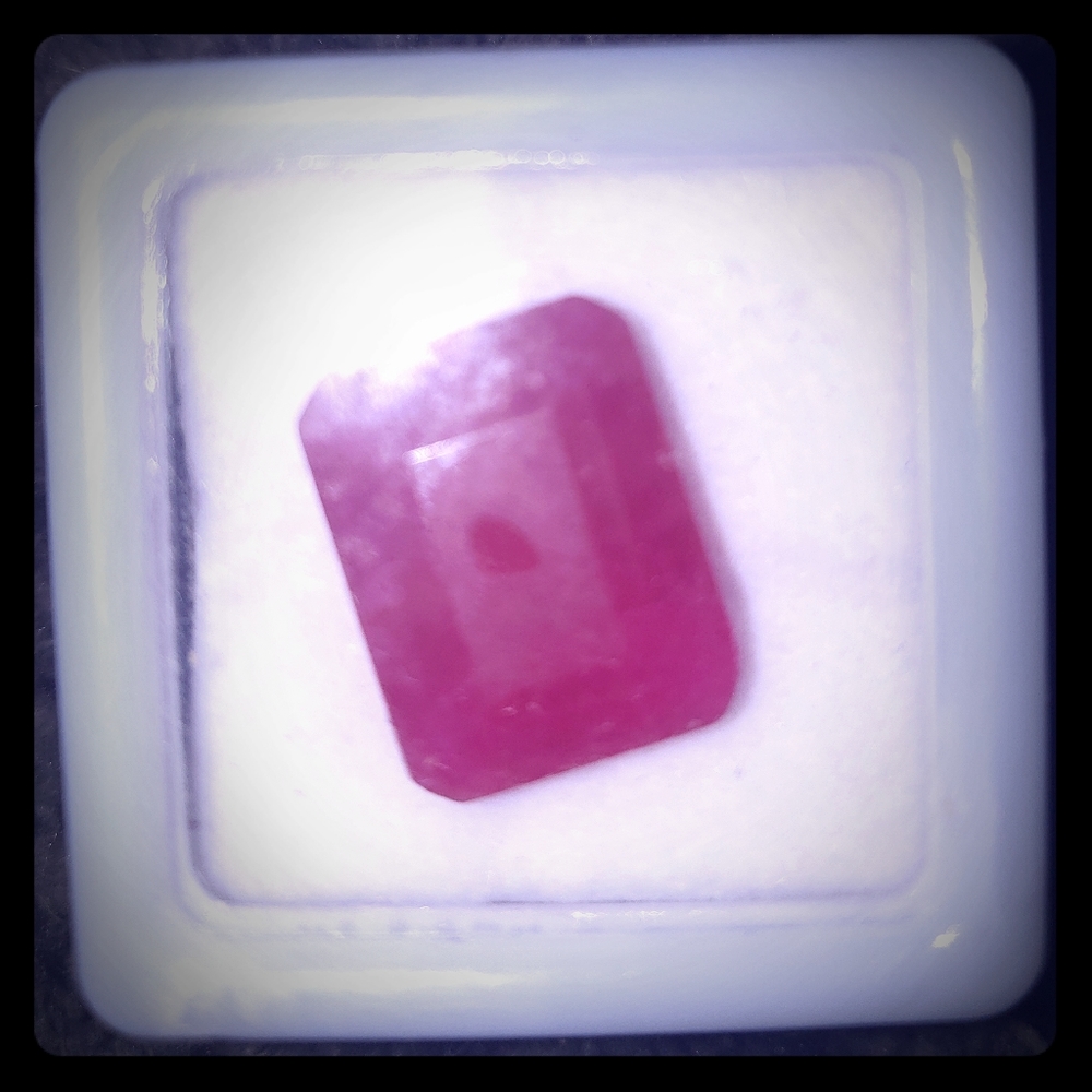 Red beryl no returns
